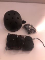 2 X KIDS BIKE HELMET AND KNEE PADS. (DELIVERY ONLY)