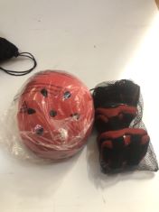2 X KIDS BIKE HELMET AND KNEE PADS. (DELIVERY ONLY)