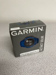 2 X ASSORTED ITEMS TO INCLUDE GARMIN SMARTWATCH INSTINCT SOLAR. [JPTB4035, JPTB3873]