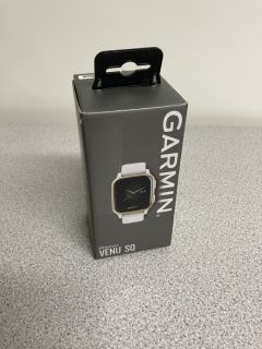 GARMIN VENU SQ SMARTWATCH (ORIGINAL RRP - £130) IN WHITE: MODEL NO 753759260668 (BOXED WITH MANUFACTURE ACCESSORIES) [JPTB3859]