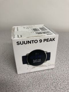 SUUNTO 9 PEAK SMARTWATCH (ORIGINAL RRP - £430) IN GRANITE BLUE: MODEL NO 0W194 (BOXED WITH MANUFACTURE ACCESSORIES) [JPTB3996]