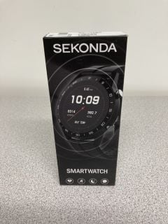 SEKONDA  ACTIVE SMARTWATCH IN BLACK WITH BLUE STRAP: MODEL NO 1909 (BOXED WITH MANUFACTURE ACCESSORIES) [JPTB3884]