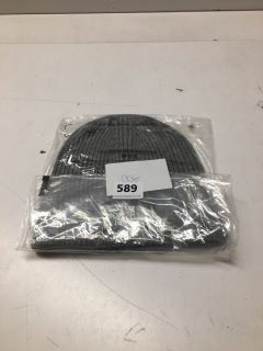 THE NORTH FACE BEANIE HAT IN GREY