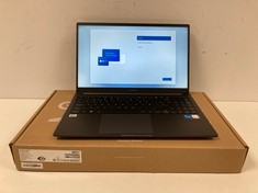 SAMSUNG GALAXY BOOK3 512 GB LAPTOP (ORIGINAL RRP - 775,00 €) IN SILVER: MODEL NO NP754XFG (WITH BOX AND CHARGER). I5-1335U, 8 GB RAM, , INTEL IRIS XE GRAPHICS [JPTZ6130].