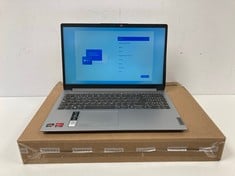 LAPTOP LENOVO IDEAPAD 1 15ADA7 256 GB (ORIGINAL PRICE - 390,99€) IN SILVER. (WITH BOX AND CHARGER, SCREEN CASE LOOSE ON THE RIGHT SIDE, SEE IN PICTURES). AMD RYZEN 3 3250U, 8 GB RAM, , AMD RADEON VEG