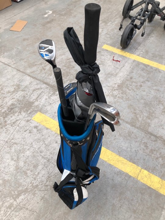 John Pye Auctions BENROSS AERO JR PREMIUM JUNIOR PACKAGE GOLF STAND