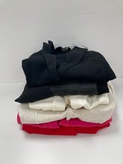 6 X JACKETS VARIOUS BRANDS, SIZES AND MODELS INCLUDING TRENDYOL RED BLAZER SIZE 42 - LOCATION 37A.