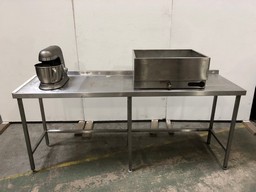 2 X STAINLESS STEEL WORK BENCHES TO INCLUDE BAIN MARIE HEATING UNIT AND MIXER