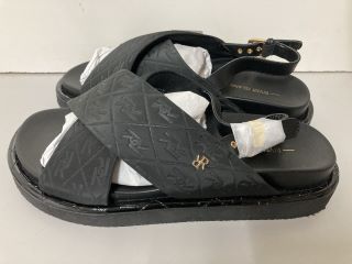 RIVER ISLAND SANDALS SIZE 7