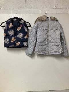 2 X KIDS COATS TO INCLUDE TOM AND JERRY TO FIT 18-24 MONTHS