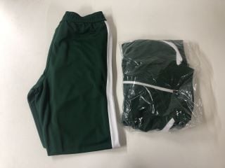 ADULT'S TRACKSUIT IN GREEN M