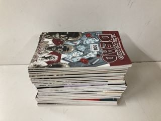 LG COLLECTION OF THE WALKING DEAD GRAPHIC NOVELS