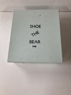 SHOE THE BEAR BOOTS SIZE 37