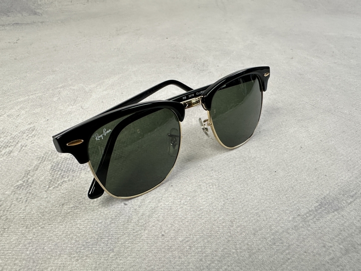 Ray Ban Clubmaster Sunglasses, Ref RB3016  (MPSC37237817)(VAT ONLY PAYABLE ON BUYERS PREMIUM)