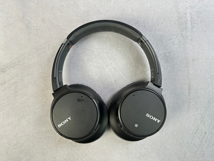 Sony WH-CH700N Wireless Headphones - No Accessories (VAT ONLY PAYABLE ON BUYERS PREMIUM)