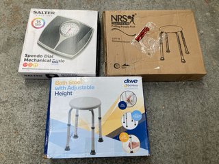 3 X ASSORTED HEALTHCARE ITEMS TO INCLUDE DRIVE ADJUSTABLE BATH STOOL: LOCATION - E4