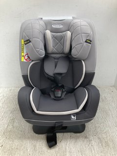 GRACO SLIMFIT R129 2 IN 1 CONVERTIBLE CAR SEAT - RRP £150: LOCATION - E3