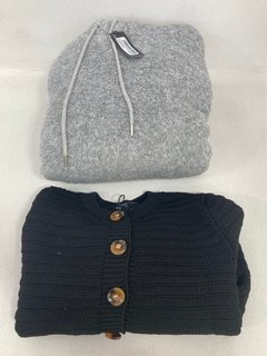 RIVERISLAND WOMENS KNIT CROP CARDIGAN IN BLACK - UK SIZE 6 TO INCLUDE BOOHOOMAN BORG OVER THE HEAD TEDDY HOODIE IN GREY - UK SIZE LARGE: LOCATION - E1