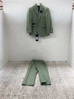 HOUSE OF CAVANI 2 PIECE BOYS CARDI 2 PIECE SUITS IN GREEN - UK SIZE 3 YEARS - RRP £120: LOCATION - J12