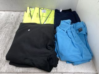 QTY OF ASSORTED MENS CLOTHING IN VARIOUS DESIGNS & SIZES TO INCLUDE UNEEK HI-VIS IN YELLOW - UK SIZE 3 X-LARGE: LOCATION - I16