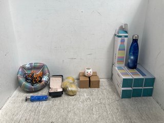 QTY OF ASSORTED HOUSEHOLD ITEMS TO INCLUDE METAL WATER BOTTLE: LOCATION - I15