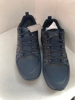PETER STORM WOMENS MOTION LIGHT TRAINERS IN NAVY - UK SIZE 8 - RRP £100: LOCATION - H5