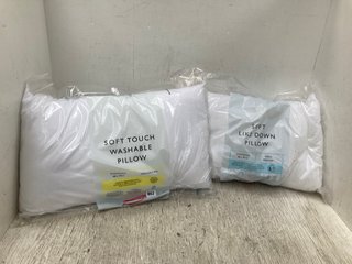JOHN LEWIS & PARTNERS LIKE DOWN PILLOW TO INCLUDE JOHN LEWIS & PARTNERS WASHABLE PILLOW: LOCATION - H8