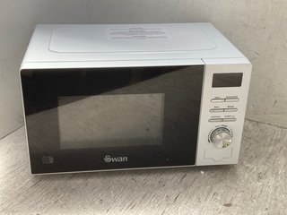 SWAN 20L DIGITAL MICROWAVE OVEN: LOCATION - H11