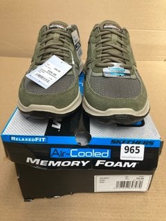 SKECHERS AIR-COOLED MEMORY FOAM MENS TRAINERS IN OLIVE - UK SIZE 9: LOCATION - H14
