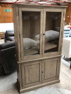 COTSWOLD WOODEN DISPLAY CABINET IN MINDY ASH: LOCATION - B2