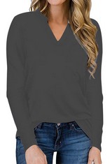 13 X SMENG LADIES LONG SLEEVE TOPS V NECK TUNIC SHIRTS LOOSE CURVED HEM BLOUSES FOR WOMEN GREY M - TOTAL RRP £184: LOCATION - G
