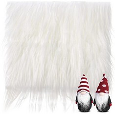 31 X 31 X 31 INCHES FAUX FUR FABRIC FAUX FUR SQUARES SHAGGY FUR PATCHES CUTS FAUX FUR FOR CRAFT, DIY GNOME BEARD, COSTUME, CAMERA FLOOR DECORATOR CARPETS KIDS PLAY (WHITE,) - TOTAL RRP £387: LOCATION