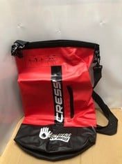 QUANTITY OF ITEMS TO INCLUDE CRESSI 20 LTR DRY BAG: LOCATION - H