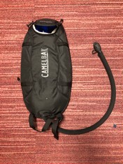 QUANTITY OF ITEMS TO INCLUDE CAMELBAK WATER BACKPACK WITH DRINKING TUBE DARK GREY: LOCATION - K