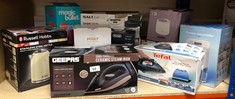 QUANTITY OF ITEMS TO INCLUDE TEFAL STEAM IRON, 90G STEAM BOOST, 2000W, FV1713, VIRTUO / BLACK & BLUE: LOCATION - A