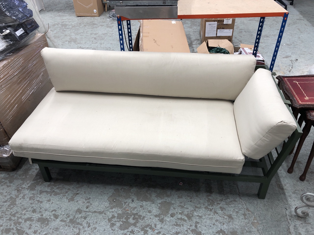 John Pye Auctions JOHN LEWIS PLATFORM MODULAR GARDEN FURNITURE SET