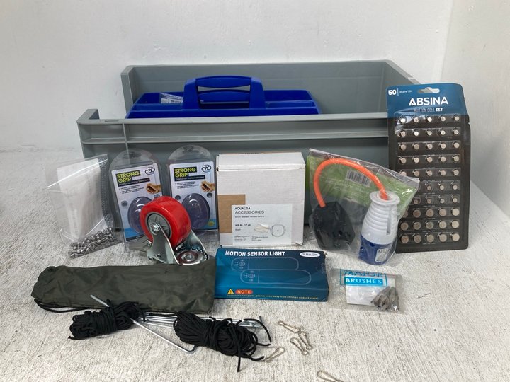 John Pye Auctions QTY OF ASSORTED HARDWARE ITEMS TO INCLUDE EZLIFEGO