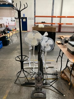 4 X ASSORTED STANDING FANS TO INCLUDE SHARK LIFT AWAY VACUUM CLEANER AND COAT AND HAT RACK