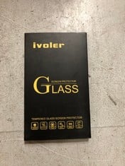 QUANTITY OF ITEMS TO INCLUDE IVOLER GLASS SCREEN PROTECTOR: LOCATION - C