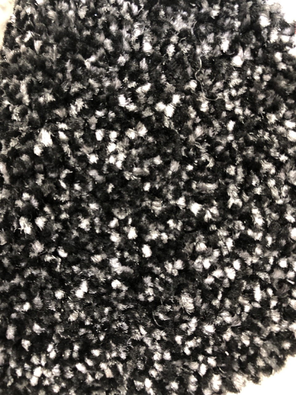 John Pye Auctions X4 CARPETS TO INCLUDE STS HERITAGE LUXURY AB APPROX 5M CARPET COLLECTION