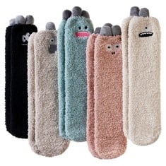QUANTITY OF ADULT CLOTHES TO INCLUDE WOMENS FLUFFY SOCKS SLIPPER WINTER WARM FUZZY SOFT COMFY PLUSH THERMA COZY CABIN CASUAL SOCKS , 6 PAIRS ROSE RED : LOCATION - D RACK