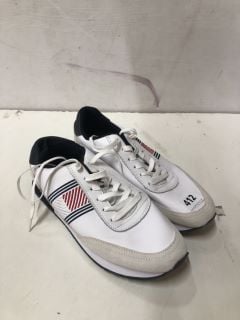 TOMMY HILFIGER TRAINERS  10