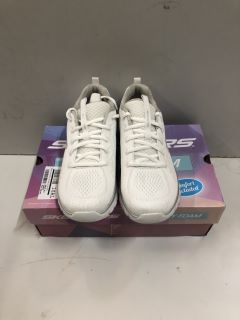 SKECHERS GRACEFUL MULT KNIT MESH LACE UP TRAINERS SIZE: 5