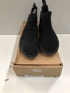 SHAUN CHELSEA BOOTS  8