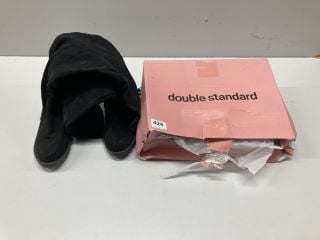 TWO PAIRS OF FOOTWEAR TO INCLUDE DOUBLE STANDARD HEELS SIZE 39
