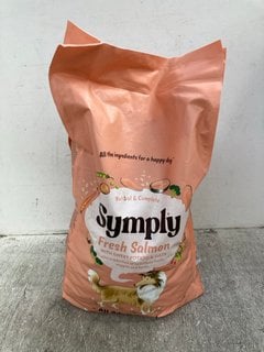 SYMPLY FRESH SALMON WITH SWEET POTATO & OATS DOG FOOD 12KG BBE NOT INCLUDED: LOCATION - E 3