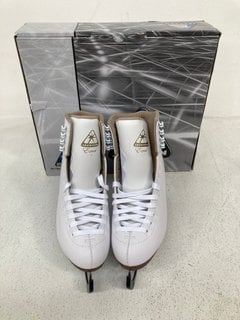 JACKSON MYSTIQUE FIGURE SKATES IN WHITE UK SIZE 6 - RRP £146.95: LOCATION - FRONT BOOTH