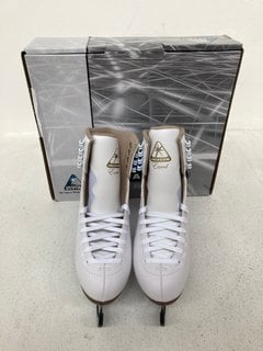 JACKSON MYSTIQUE FIGURE SKATES IN WHITE UK SIZE 7 - RRP £146.95: LOCATION - FRONT BOOTH