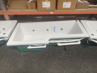 1700 X 850MM NTH LH OFFSET 6 JET SPA BATH WITH MOTOR & SWITCHES - RRP £1079: LOCATION - B3