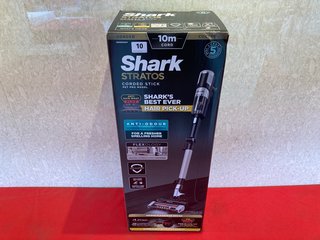 SHARK HZ3000UKT STRATOS PET PRO MODEL ANTI HAIR WRAP PLUS CORDED STICK VACUUM CLEANER - RRP £329.99: LOCATION - BOOTH